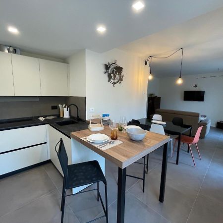 Lucia Holiday Apartments ラツィーゼ エクステリア 写真